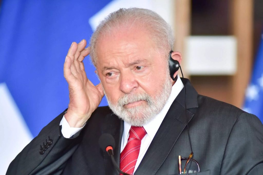 Fogo no Parquinho: Deputados da base de Lula assinam pedido de impeachment